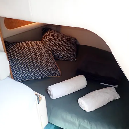 Boat Vedette Arlequin Hotel