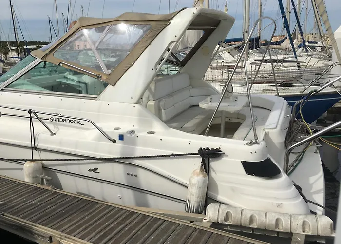 Szálloda Yacht Vedette Arlequin *